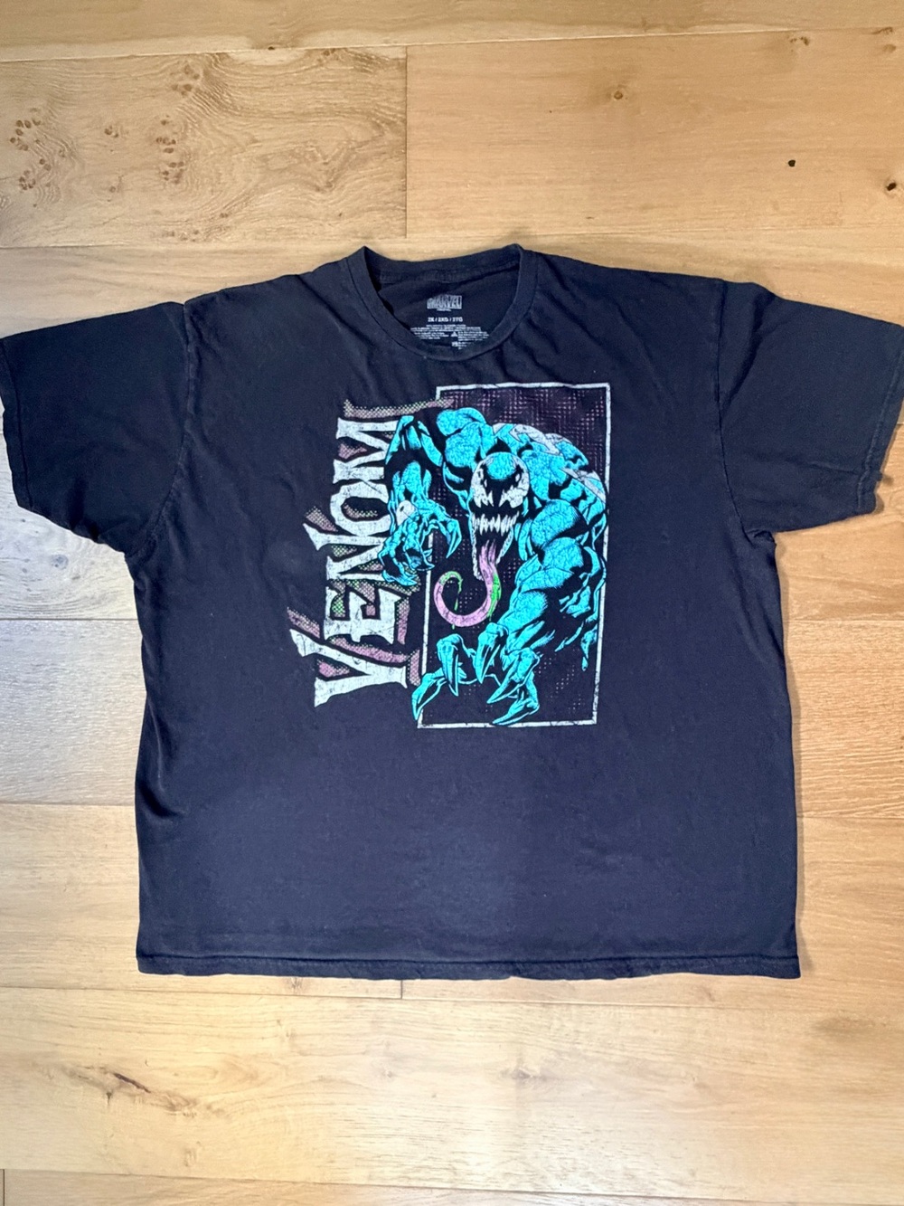 Venom Marvel Graphic Tee Superhero Villain Comic Black Teal Men's 2XL Licensed